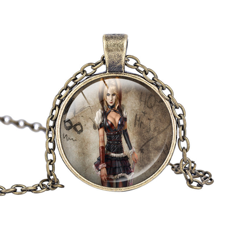 Harley Quinn Pendant Glass